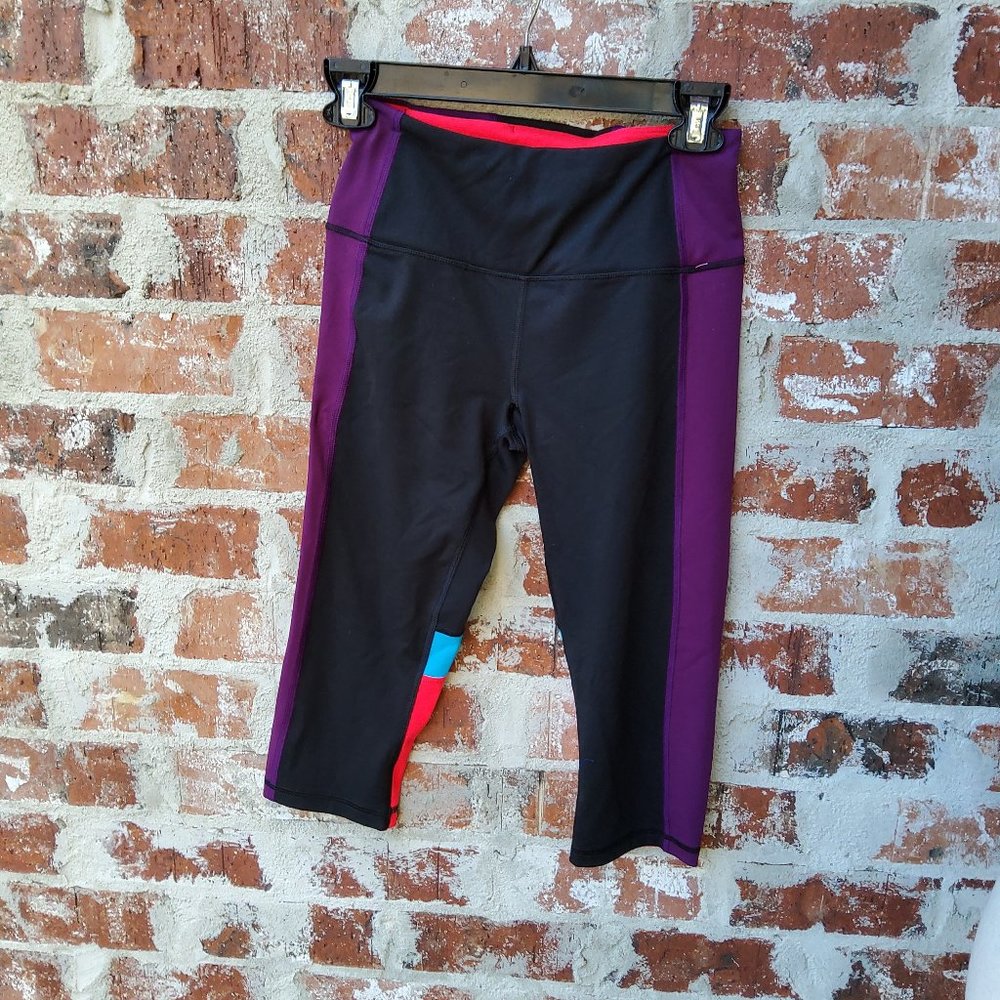Victoria Secret sport VSX cropped leggings size xsmall